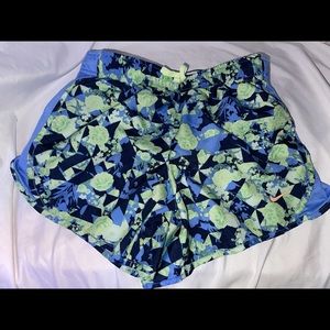 Nike youth short